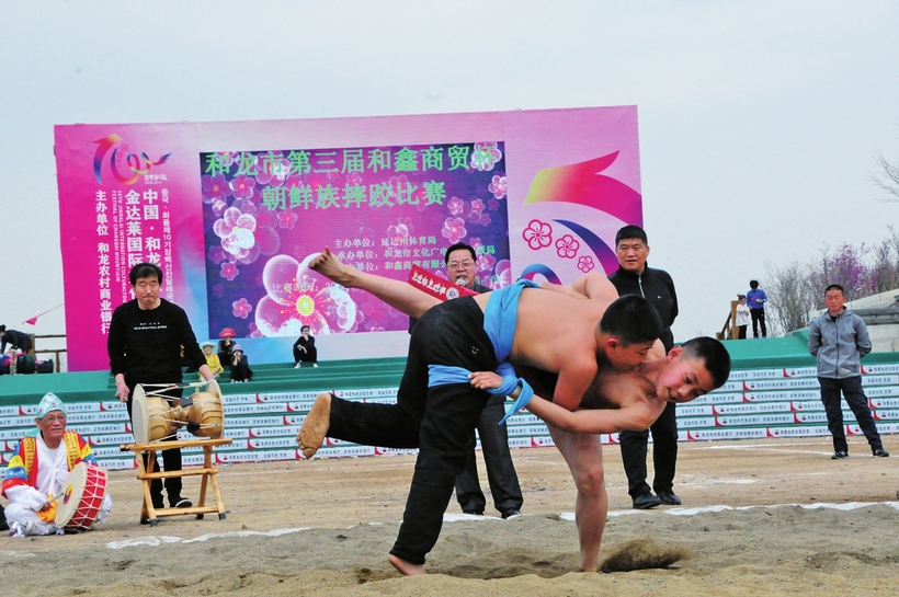 魅力金達萊 香飄遊人醉