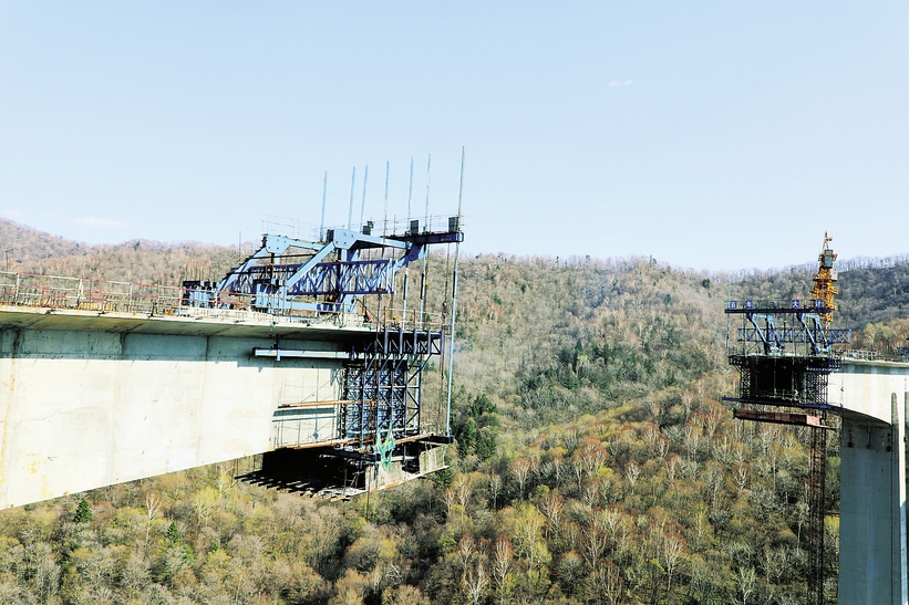 輝南至白山高速公路11月20日建成通車