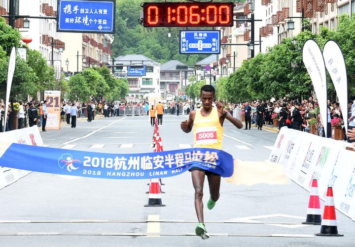 奔跑在鄉間田野上 首屆杭州臨安半程馬拉鬆開跑