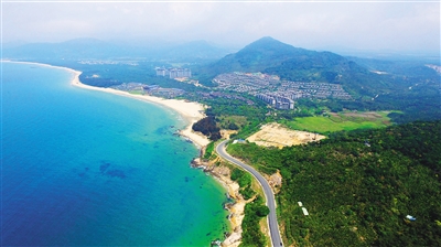 【瓊島先鋒圖文列表】【即時快訊】在海南最美的旅遊公路上看風景