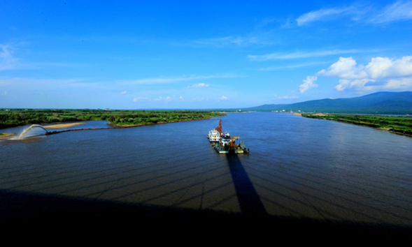 中國兩極穿越——一島兩國