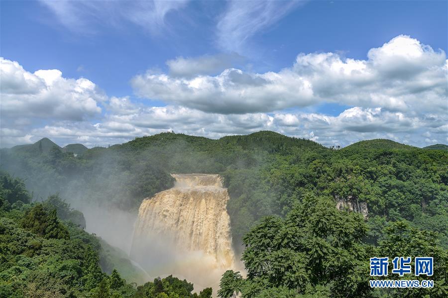 黃果樹瀑布迎來今年入汛最大水量