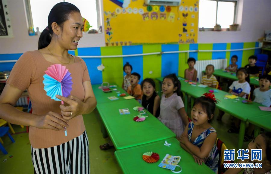 河北饒陽：萌娃學民俗 快樂迎夏至