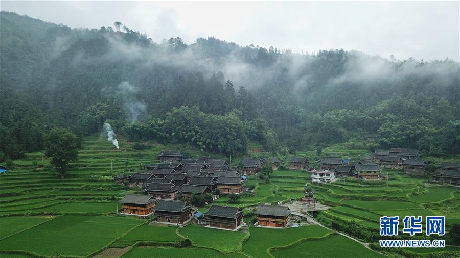 貴州榕江：煙雨侗寨美如畫