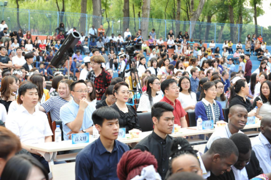 吉林省外國人文化服務基地藝術家走進東北師大