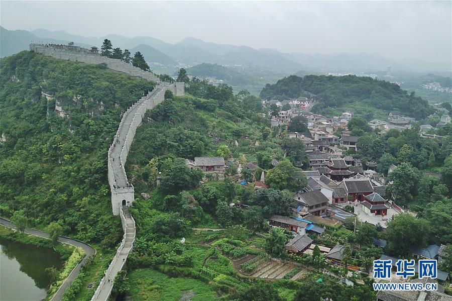 貴陽：夏日古鎮景如畫