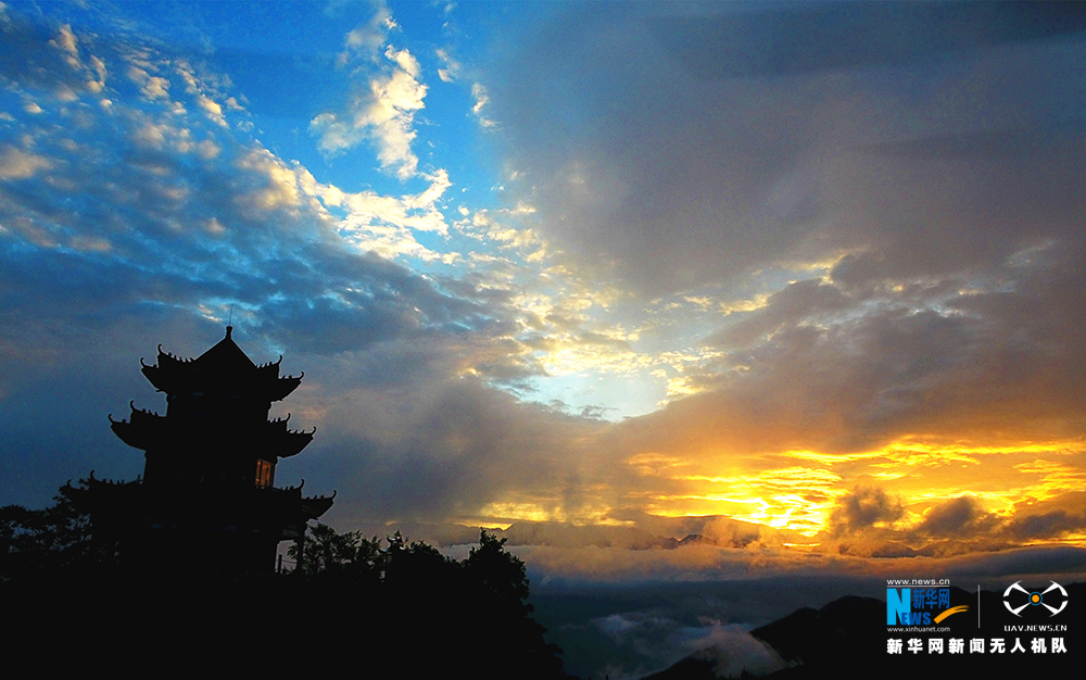 無人機雲端邂逅重慶雲臺寺