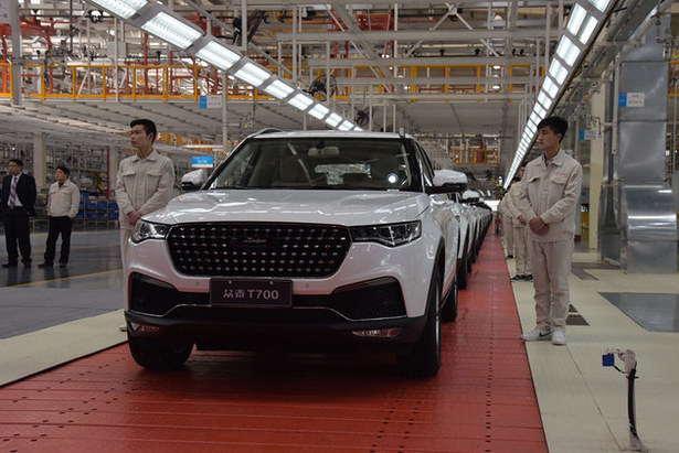 眾泰中大型SUV T700下線 將於5月上市