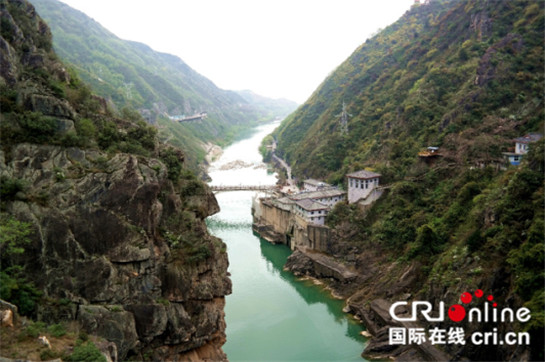 中外媒體雲集漢中石門棧道 讚嘆“蜀道難”