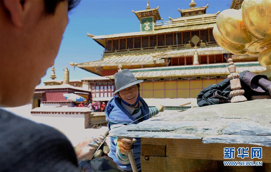 桑耶寺主體建築維修工程已近完工