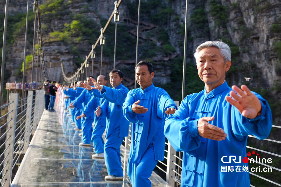 圖片默認標題