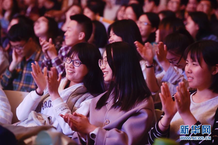 福建舉辦大學生戲劇節