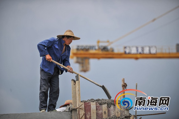 【市縣】【即時快訊】博鰲樂城建設者們五一假期堅守崗位