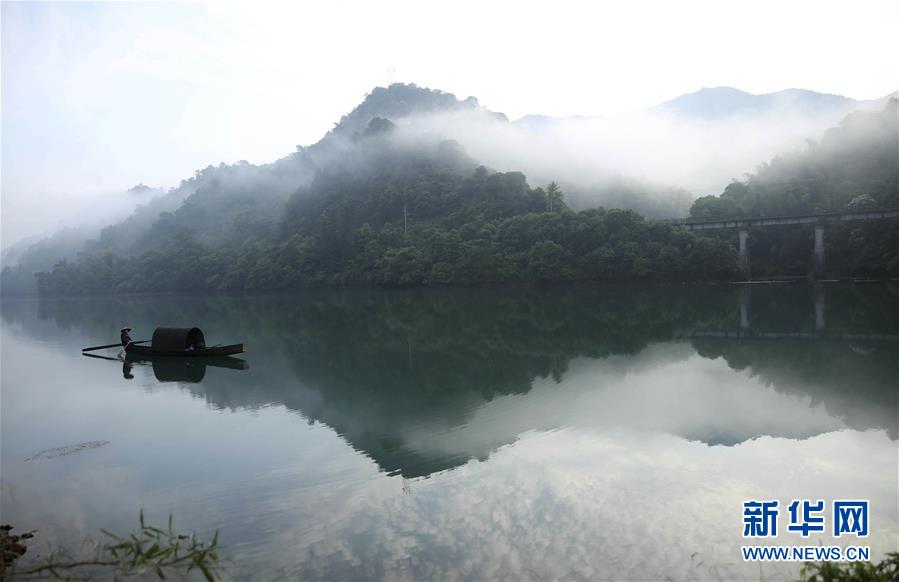 水墨畫卷東江湖