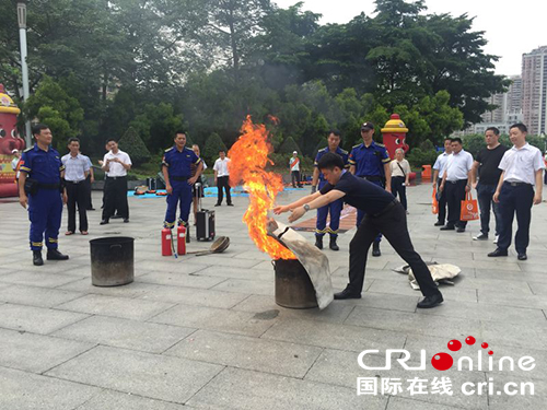 圖片默認標題