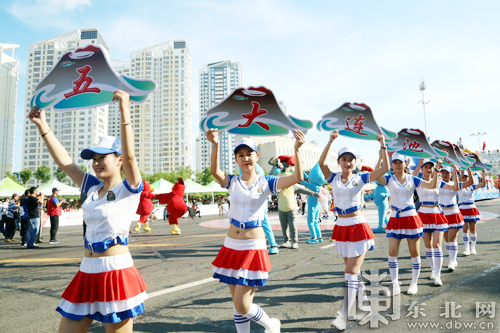 【龍江要聞】中俄文化大集花車巡遊暨中俄民族風情展演盛裝開幕