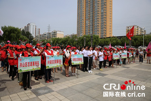 原創已審過【龍江正能量】一個留美“小豆芽”的公益夢想