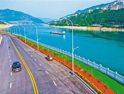 江岸廊道風景好_fororder_1