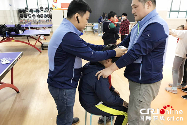 【供稿待審】探索以脊柱健康促進視力健康——全國青少年脊柱與視力健康主題營側記（綠色經濟）