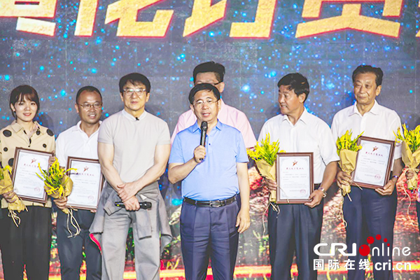 【供稿待審】大同丨星光行動·黃花訂貨會開啟大同脫貧新模式（生態進行時）