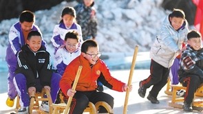 冰雪運動熱校園