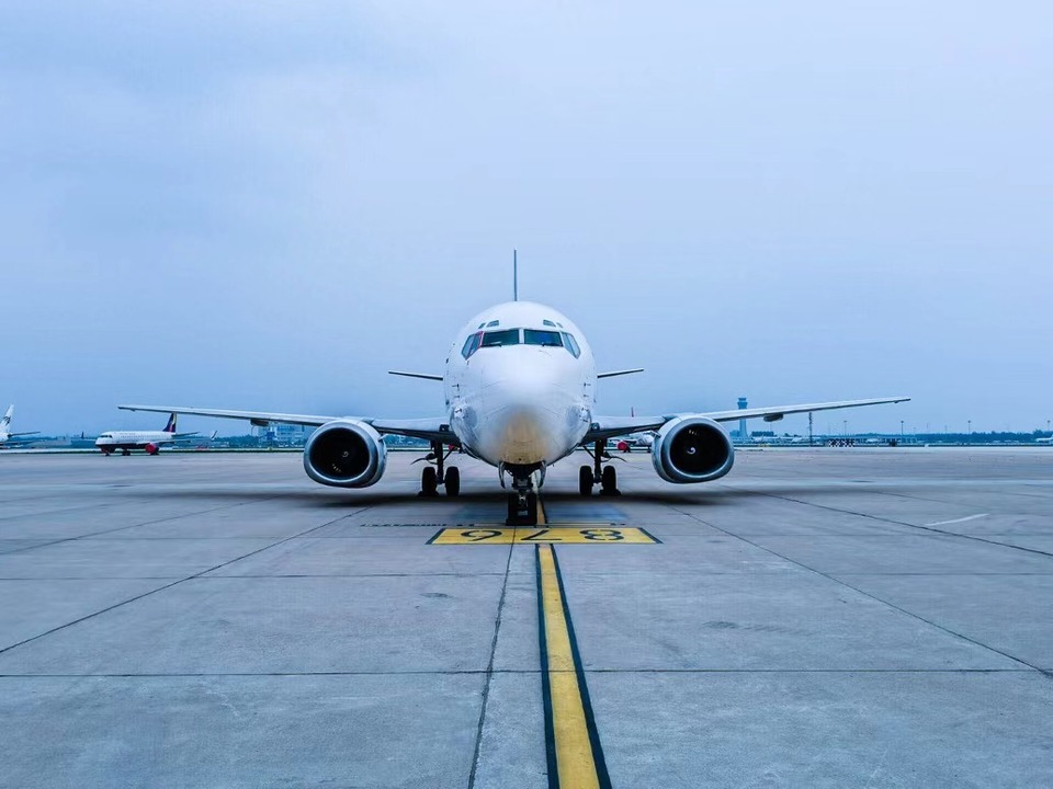 【教育頻道】南京航空航天大學金城學院購置飛機給學生當教具