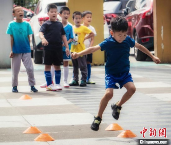 “雙減”後的首個國慶長假 上海的孩子們如何度過？