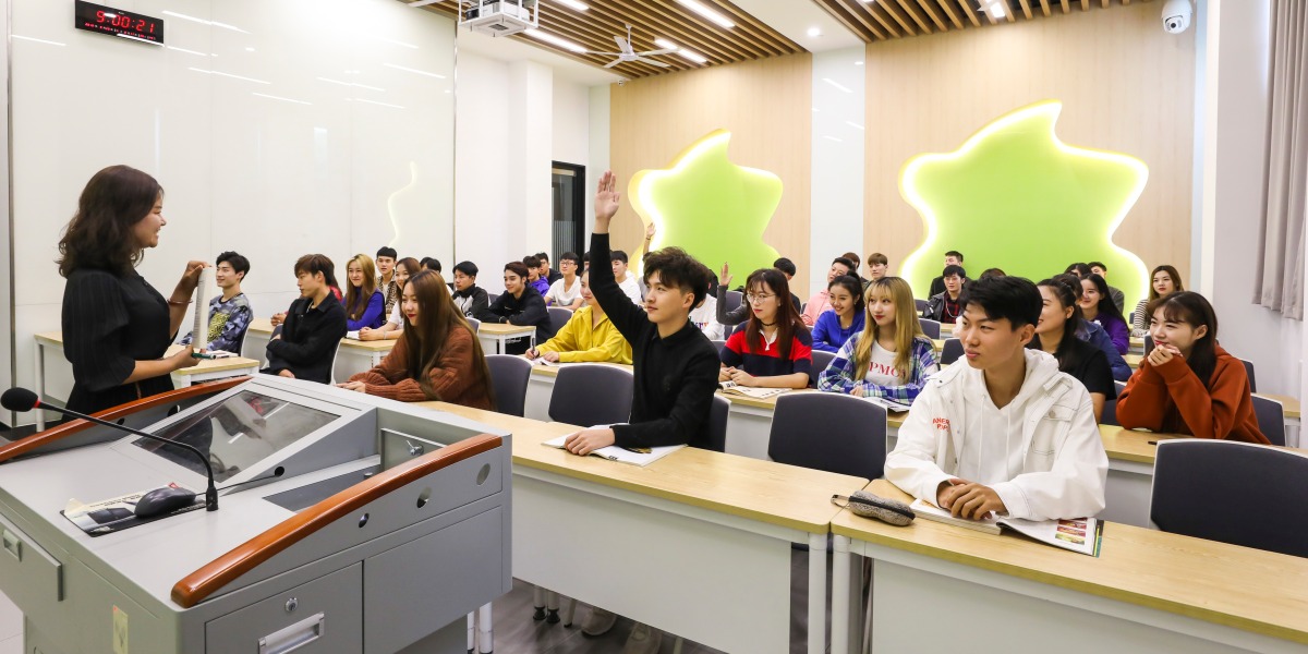首都師範大學科德學院校園風光_fororder_(2)
