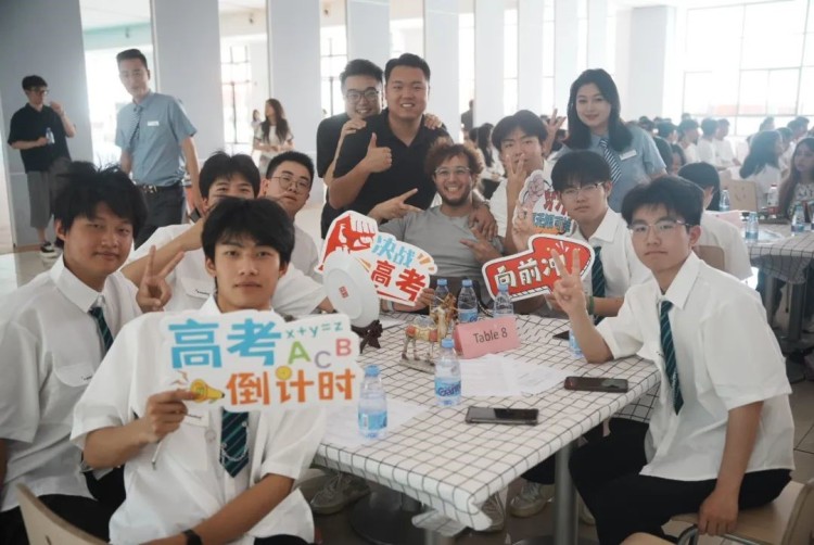 博雅學校舉行“承載古今，共話中華文化”國際交流活動_fororder_5