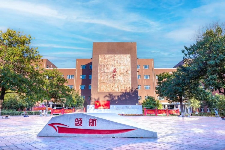 2025高招進行時 | 燕京理工學院：京津冀核心區位優勢得天獨厚 應用人才立交培養 招生計劃較往年增加_fororder_4