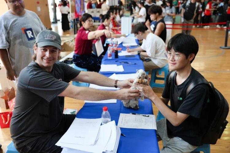 首都師範大學科德學院2025級新生順利報到 多舉措助融入校園_fororder_wps_doc_4