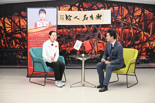 短道速滑世界冠軍林孟蒞臨燕京理工學院_fororder_林孟做客燕京理工學院體育學院