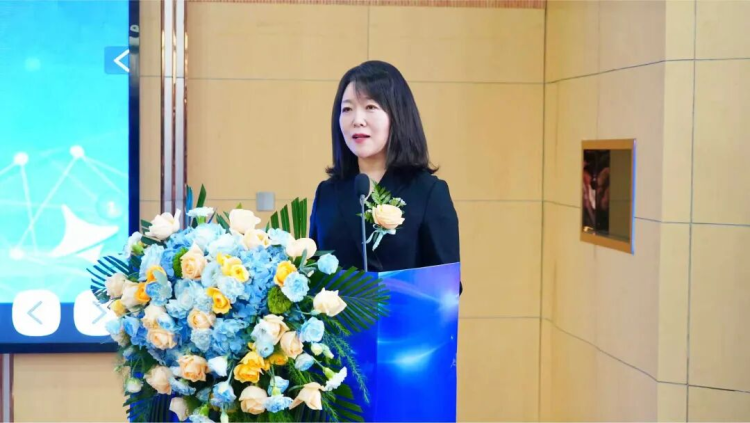 數字貿易跨境創新與人才培育論壇在西安工商學院成功舉辦 數字貿易跨境創新與人才培育論壇在西安工商學院成功舉辦_fororder_圖片1