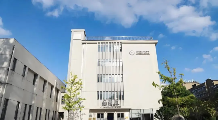上海財經大學商學院MBA和EMBA培養方向全面升級_fororder_1