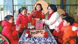 多彩活動迎臘八