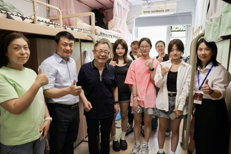 首都師範大學科德學院2025級新生順利報到 多舉措助融入校園_fororder_wps_doc_3