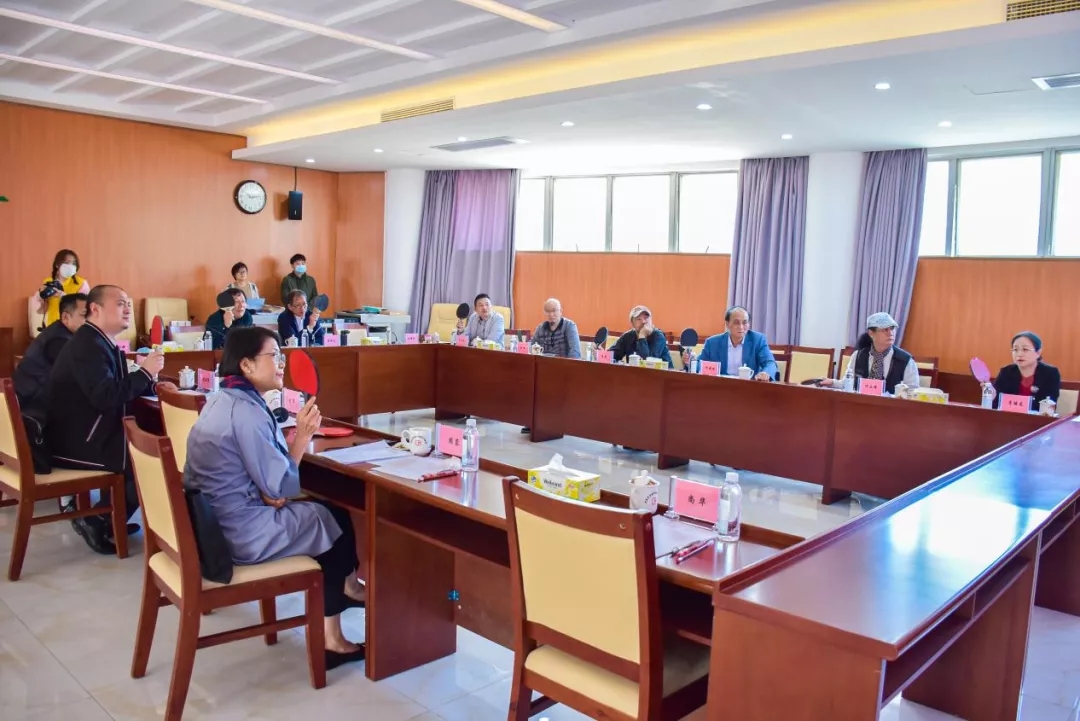 2021年首屆廣東省民辦學校書畫展評選活動在廣州新華學院舉行_fororder_image_202112021035 (1)