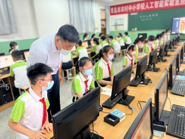 人工智能公益課：用AI溫暖鄉村教育