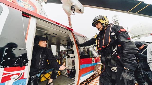 《緊急救援》提檔12月18日 彭于晏獲林超賢電影見證30+一路蛻變