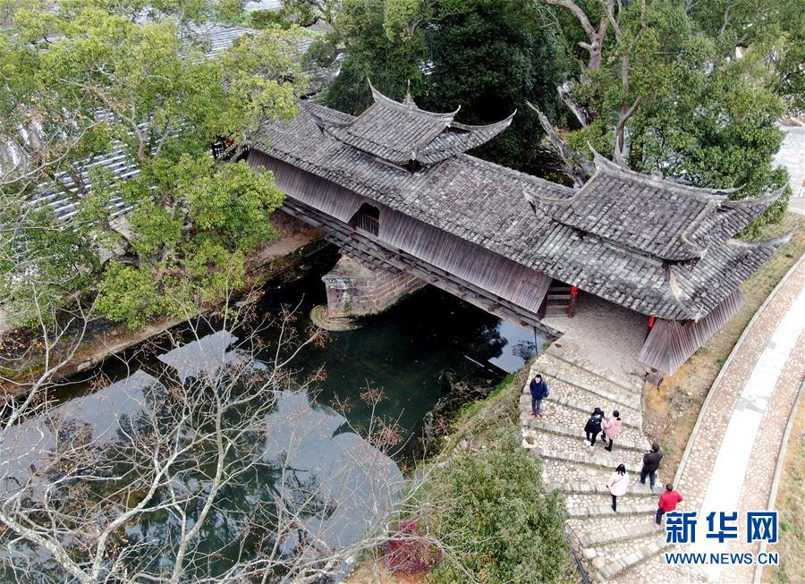 【焦點圖】【龍岩】【移動版】【Chinanews帶圖】福建四堡七座明清書坊建築完成修葺