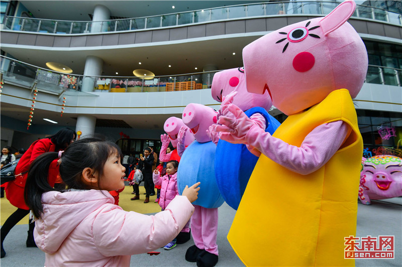 【焦點圖】【福州】【移動版】【Chinanews帶圖】福州：幼兒園裏的廟會