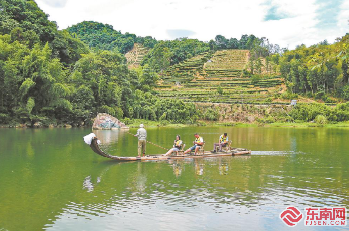 福鼎市磻溪鎮赤溪村：弱鳥先飛的“中國扶貧第一村”