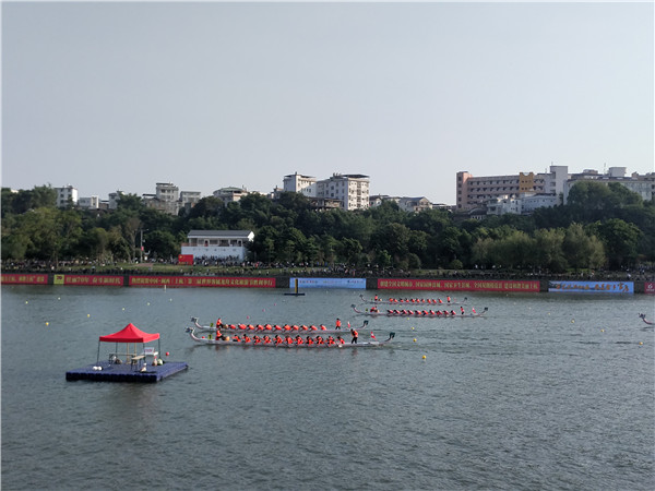 2019海絲華文媒體福建行採訪團走進龍岩：體驗客家文化 感受古田會議精神