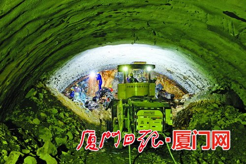 【要聞】【移動版 新聞列表】【滾動新聞】廈門經濟運行“年中報”出爐 上半年固投增10.5%