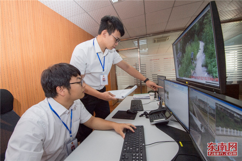 【焦點圖】【移動版 輪播圖】【滾動新聞】大學生養路工 青春夢想在路上