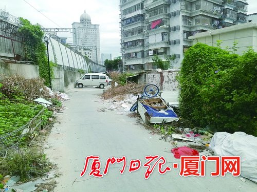 廈門區領導、機關組織實地巡檢 湖裏區市容管理經驗值得稱讚