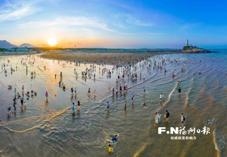 一灣活水滿城歡 福州“親水經濟”帶火暑期文旅消費