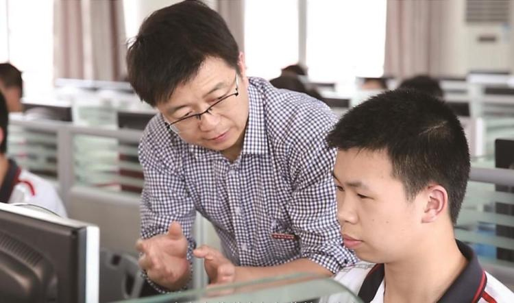 福建教師弘揚踐行教育家精神書寫教育強省時代答卷