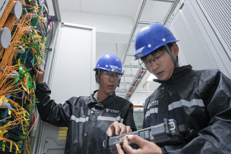 福建：中國電信全力迎戰颱風“丹娜絲”_fororder_圖片2