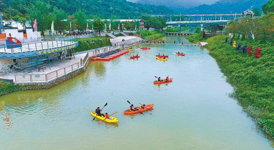 漳州長泰：康養小鎮引客來